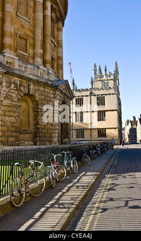 Klasse 1 aufgeführten Bodleian Library und Radcliffe Kamera Oxford Oxfordshire England Europa Stockfoto