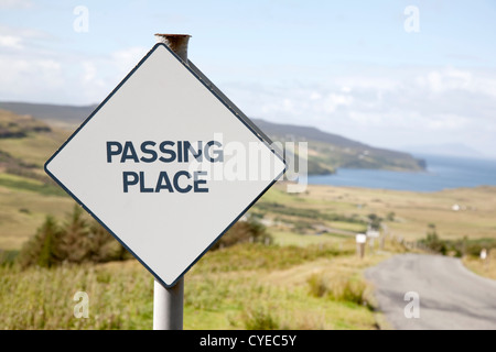 Passing Place-Schild, Isle Of Skye, Schottland Stockfoto