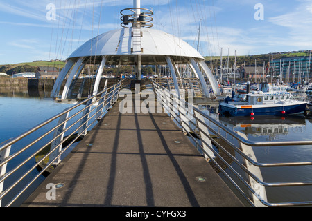 Die Crows Nest Aussichtsplattform im Hafen von Whitehaven Stockfoto