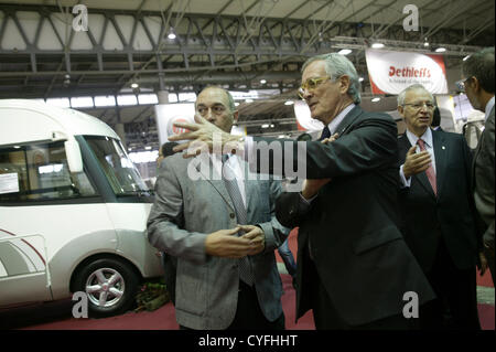 Barcelona große Xavier Trias weiht Caravaning camping Messe Stockfoto