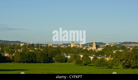 Panorama Panorama der Skyline von Oxford aus South Park bei Sonnenaufgang-Morgenröte Oxfordshire-England-Europa Stockfoto