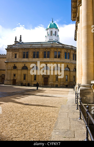 Klasse 1 aufgeführten 17. Jahrhundert Sheldonian Theatre von Sir Christopher Wren Oxford Oxfordshire England Europa Stockfoto