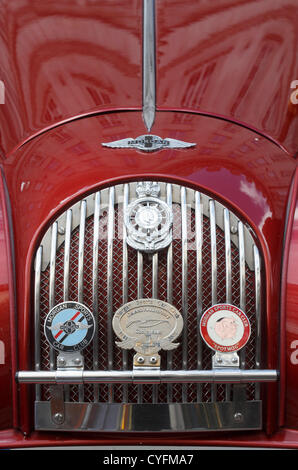 London, England, Vereinigtes Königreich. Samstag, 3. November 2012. Detailansicht eines Oldtimers British Morgan. An der Regent Street Motor Show über 300 Fahrzeuge aus 125 Jahren Automobilgeschichte von den frühesten Veteranen des 19. Jahrhunderts bis ins 21. Jahrhundert waren die Autos der Zukunft angezeigt. Einige der Autos sind die traditionellen London to Brighton Veteran Car Run am 4. November 2012 teilzunehmen. Bildnachweis: Nick Savage/Alamy Live News Stockfoto