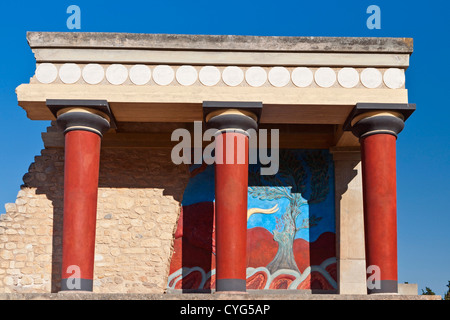 Alten Palast von Knossos auf Kreta in Griechenland. Griechenland. Palast von Knossos, ist die größte archäologische Stätte der Bronzezeit auf Kreta Stockfoto