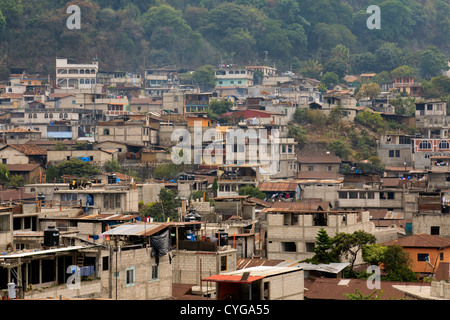 Slum-Häuser in San Pedro La Laguna, Lake Atitlan, Guatemala Stockfoto