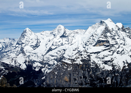 Blick über dem Lauterbrunnental Eiger, Monch und Jungfrau Berge vom Piz Gloria (oben auf dem Schilthorn) Stockfoto