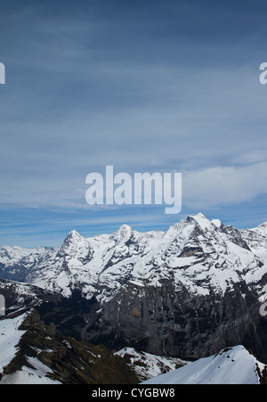 Blick über dem Lauterbrunnental Eiger, Monch und Jungfrau Berge vom Piz Gloria (oben auf dem Schilthorn) Stockfoto