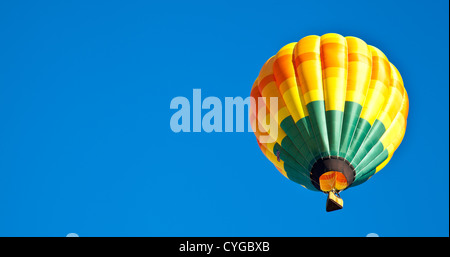 Heißluftballons füllen den Himmel während der Carolina-Ballon-Festival, Statesville, North Carolina. Stockfoto