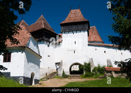 Deutsch-Weißkirch, Wehrkirche in Rumänien Stockfoto