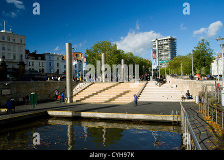 Zentrum Promenade breit Kai Bristol England Stockfoto