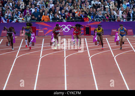 Start der Frauen 100-Meter-Halbfinale bei den Olympischen Sommerspielen 2012 in London Stockfoto