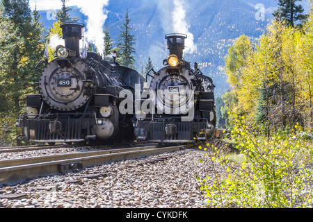 Durango and Silverton Narrow Gauge Railroad 1925 2-8-2 Mikado Typ Baldwin Dampflokomotiven mit historischen gemischte bestehen Stockfoto