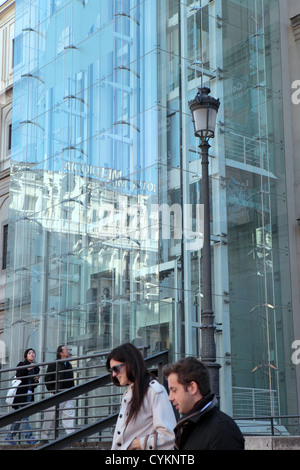 Reina Sofia Museum für moderne Kunst, Glasfassade, Madrid, Spanien Stockfoto