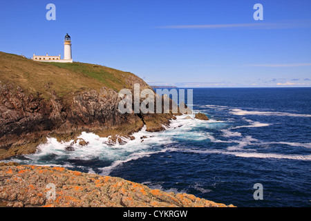 UK Schottland Highland Isle of Lewis Auge Halbinsel Tiumpan Head Lighthouse Stockfoto