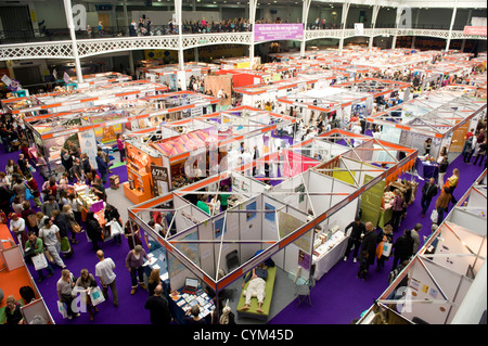 8. Yoga Jahresausstellung Olympia London 27. Oktober 2012 Stockfoto
