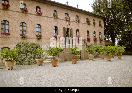 Bergdörfer, Dörfer, antike römische Überreste, Landwirtschaft, Weinbau, Chiantishire, Toskana, 09 / 1994 Digital Dia Konvertierungen, Stockfoto