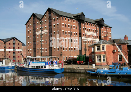 National Waterways Museum Kanal-Becken Gloucester Docks Gloucestershire England UK Stockfoto