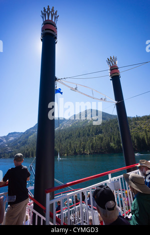 Lake Tahoe - Kreuzfahrt auf der MS Dixie II Schaufelrad-Dampfer. Stockfoto