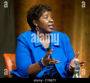 Autorin und Journalistin Gwen Ifill spricht bei einem Texas Tribune-Event an der University of Texas at Austin Mitte September. Stockfoto