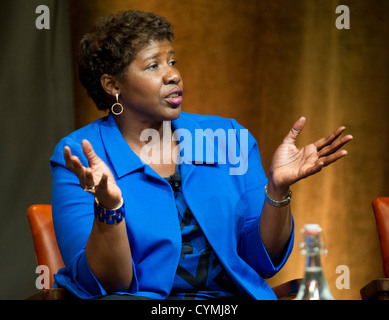 Autorin und Journalistin Gwen Ifill spricht bei einem Texas Tribune-Event an der University of Texas at Austin Mitte September. Stockfoto