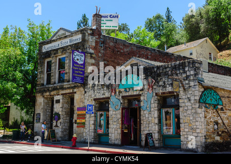 Placerville - historische "Placer gold" Lage am South Fork American River. Soda arbeitet Café. Stockfoto