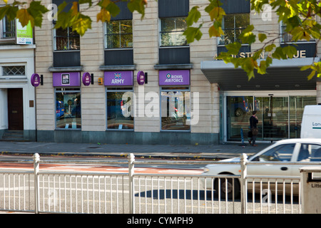 Navy Army Air Force Rekrutierung Karriere Büro auf Colston Avenue Bristol England UK. Stockfoto