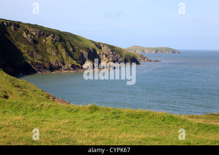 Strickjacke-Insel von Mwnt aus gesehen Stockfoto