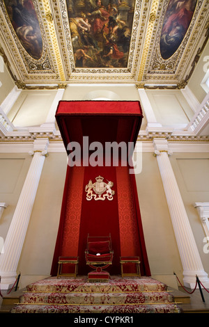 Innen- / innen die festlich bewirten des Hauses, Whitehall, mit Decke des Malers Rubens malte. London UK. Stockfoto