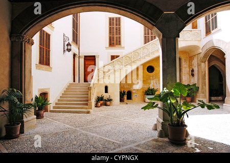Hof eine Villa in Palma De Mallorca Balearen Spanien Patio de Una Casa Palacio de Palma De Mallorca Islas baleares Stockfoto