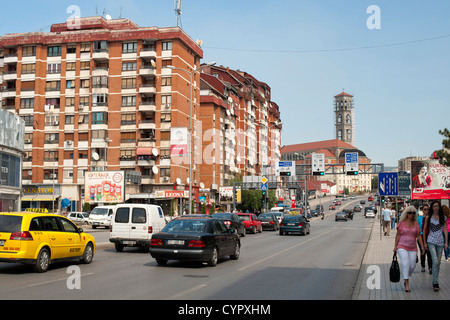 Bill Clinton Boulevard in Pristina, der Hauptstadt der Republik Kosovo. Stockfoto