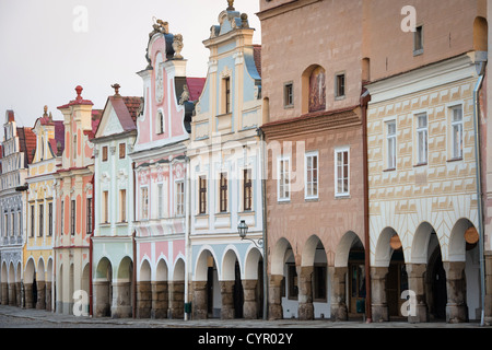 Fassade der Renaissance und des Barock Häuser in Telc, Süd-Mähren, Tschechische Republik - UNESCO Weltkulturerbe Stockfoto