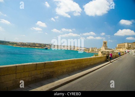 Denkmal an der Waterfront, Siege Bell Memorial, Valletta, Malta Stockfoto