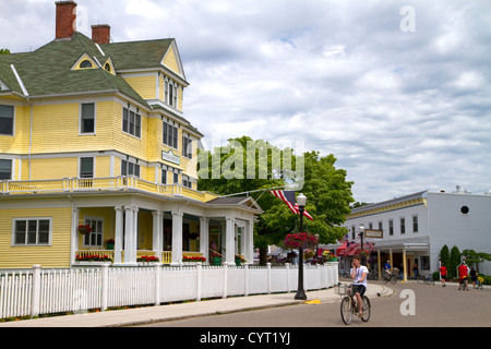 Das Windermere Hotel liegt an der Main Street auf Mackinac Insel im Lake Huron, Michigan, USA. Stockfoto