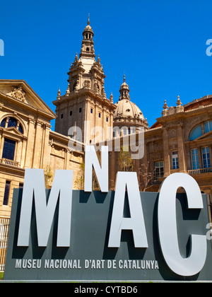 Museu Nacional d ' Art de Catalunya oder MNAC das Nationalmuseum für katalanische Kunst am Montjuic in Barcelona-Katalonien-Spanien Stockfoto