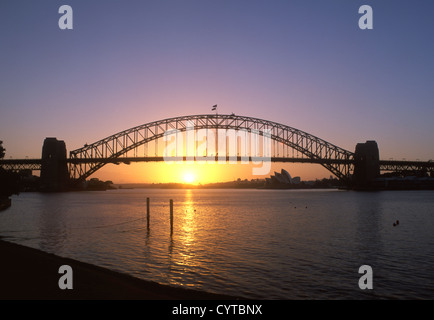 Sydney Harbour Bridge und Opera House von Blues Punkt reservieren North Sydney Sydney New South Wales (NSW) Australien Stockfoto