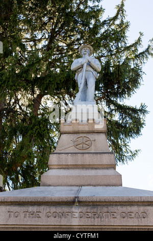 Grabsteine in Konföderierten Friedhof von Fredericksburg und Spotsylvania Stockfoto