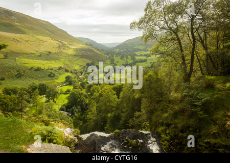 Tal in Wales von oben Pistyll Rhaeadr Wasserfall anzeigen Stockfoto