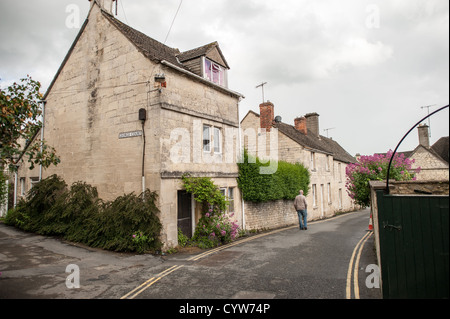 PAINSWICK, Vereinigtes Königreich — Resdiential Street in Painswick, Gloucestershire. Stockfoto