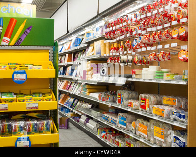 Displays im Staples Store, NYC Stockfoto