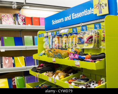 Displays im Staples Store, NYC Stockfoto