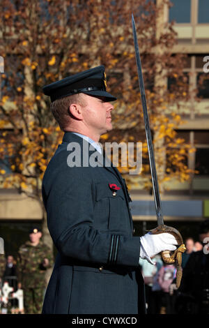 11. November 2012, George Square, Glasgow Scotland.Military Personal von der RAF an der Parade am Remembrance Day Parade, George Square, Glasgow Stockfoto