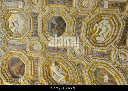 Scala d ' Oro verzierten Decke, Dogenpalast, Venedig, Italien. Stockfoto