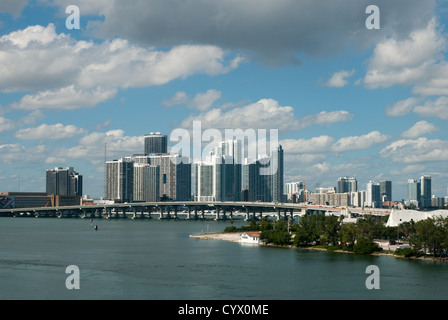 Die Innenstadt von Miami gesehen von Biscayne Bay Stockfoto