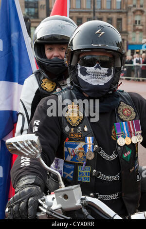 11. November 2012, George Square, Glasgow Scotland.Ex militärischen und Mitglied der Royal British Legion Motorradfahrer, Scotland Branch, bei der Remembrance Day parade Stockfoto