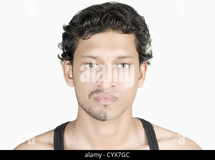 Porträt von einem halben rasiert Mann Stockfoto