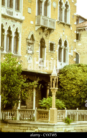 Venedig, Mai 1999, digitale Dia-Konvertierungen, architektonische Wahrzeichen, Brücken, Lagunen, Kanälen, Hotels, Plätze, Paläste, Villen, Italien Stockfoto