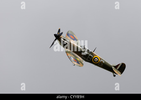 Supermarine Spitfire Mk II EBG, die tatsächlich an der Luftschlacht um England mit der Royal Air Force gekämpft Stockfoto