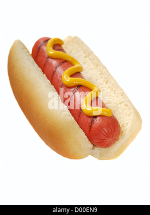 Frisch gegrillte Hot Dog mit Gelbsenf Stockfoto