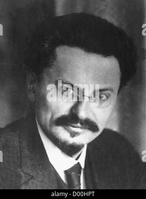 Leon Trotsky, Lev Davidovich Bronshtein geboren war eine russische marxistische revolutionäre und Theoretiker, sowjetischer Politiker und Gründer und ersten Führer der Roten Armee. Aus dem Archiv des Pressedienstes Portrait, ehemals Portrait Pressebüro Stockfoto