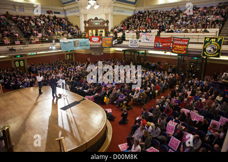 "Save Our NHS" Rallye durch die TUC gegen der Regierung umstritten gesundheitlichen und sozialen Betreuung Rechnung. Westminster Central Hall. Stockfoto